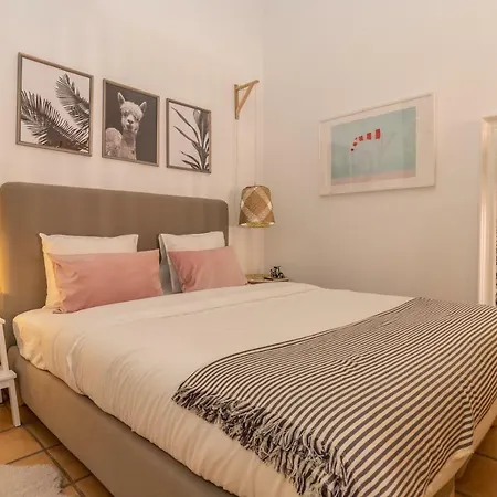 Apartment Downtown *