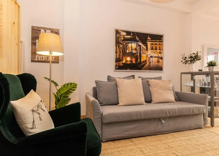 Downtown Apartment *